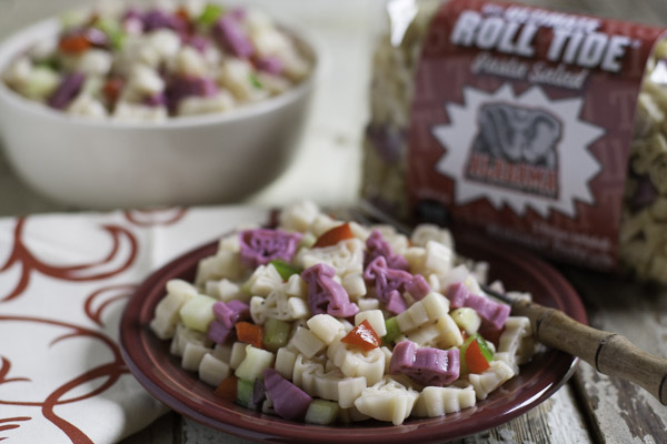 Roll Tide Collegiate Pasta Salad is a winning fundraising product for your next fundraiser. | funpastafundraising.com